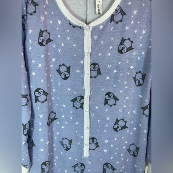 Altar’d State Penguin One Piece Pajamas Loungwear Blue White Medium NWT - Picture 5 of 8